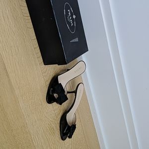 Prada Taffetas patent leather kitten slide sandals